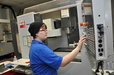 cnc machine training finger lakes ny|Precision Machining (Certificate Program) .